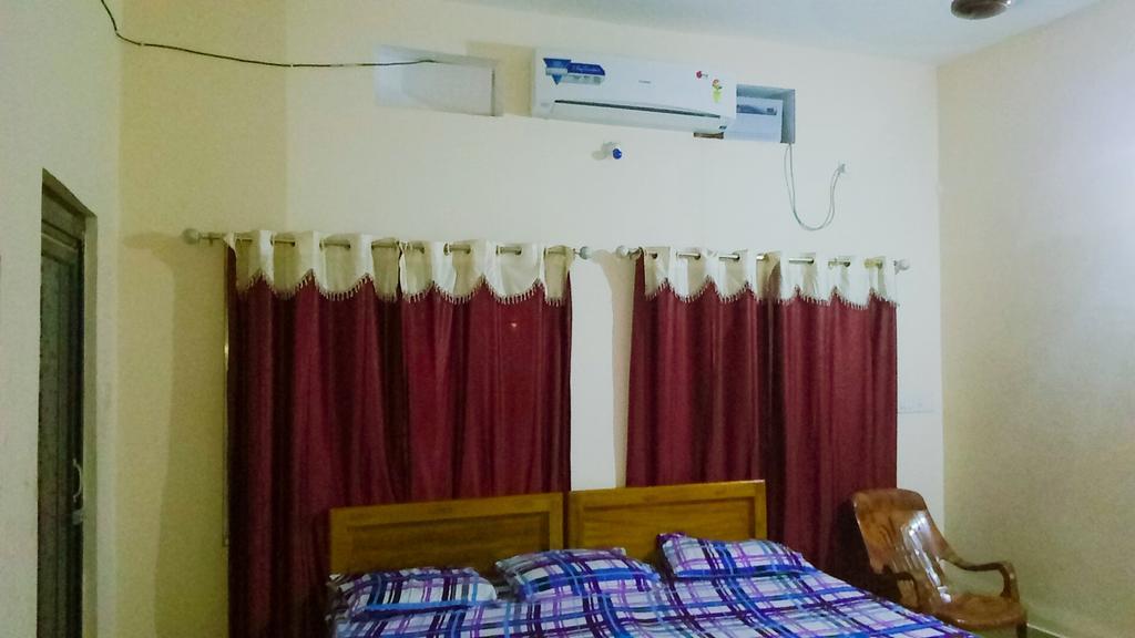 Shradharam Lodge Puri Exterior photo